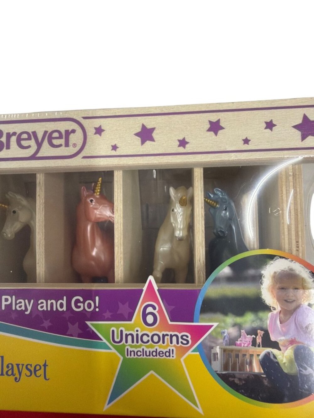 Breyer Unicorn Magic Wooden Stable Playset With 6 Unicorns NEW - Picture 8 of 10